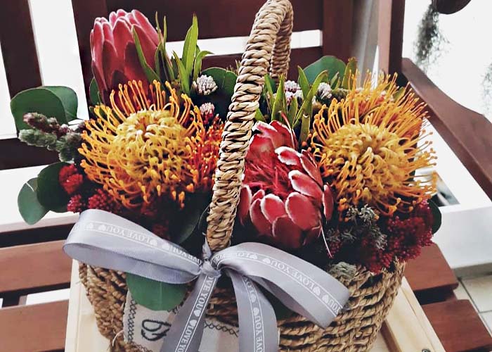 Protea inspiration bouquet arrangement (10)